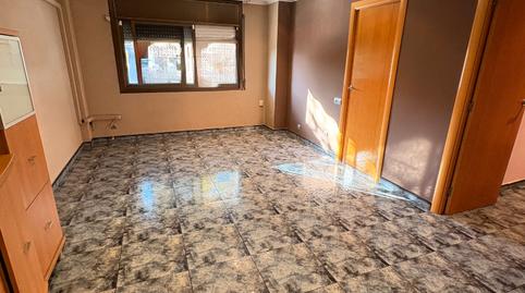 Foto 2 de Pis en venda a Avinguda de L'anselm de Riu, Singuerlín, Barcelona