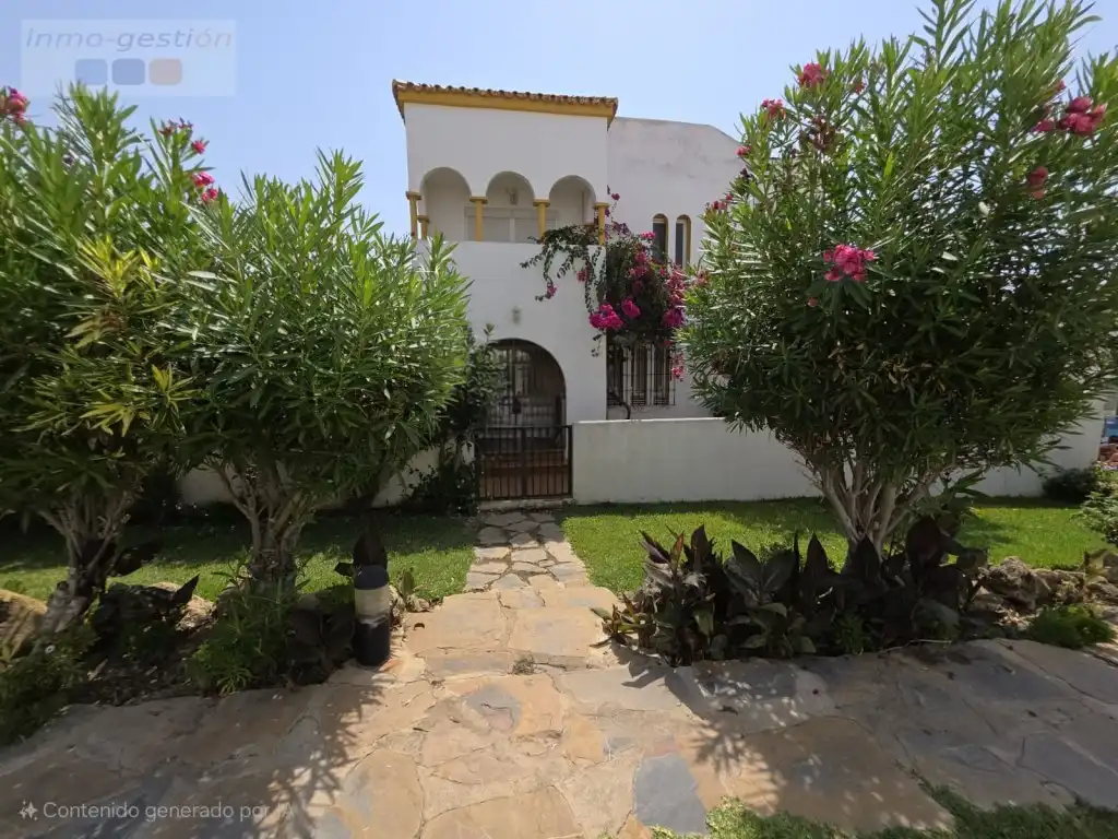 Jardí de Casa adosada en venda en Casares
