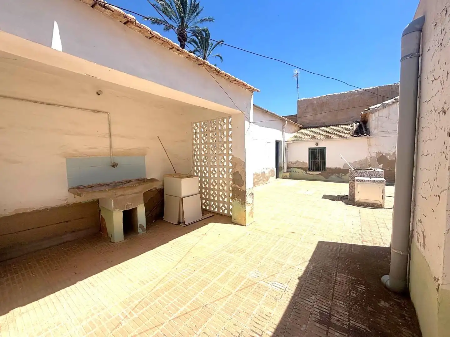 Exterior view of Houses for sale in Elche / Elx