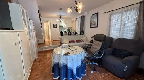 Foto 3 de Casa adosada en venta en El Bajondillo, Torremolinos