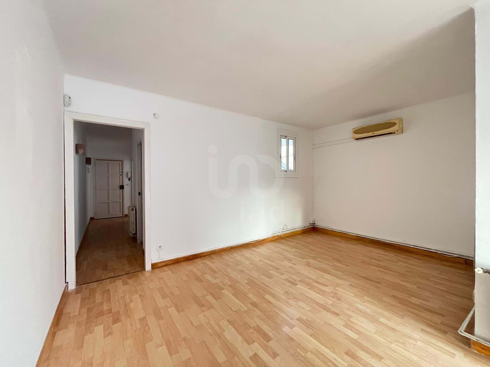 Living room of Flat for sale in Mataró  with Air Conditioner and Heating