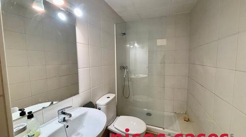 Foto 4 de Pis de lloguer a Carrer Mossèn Josep Gudiol