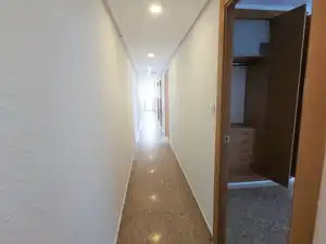 Piso en venta en Valencia con Aire acondicionado, Horno y Balcón