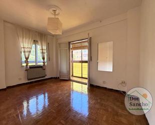 Living room of Flat for sale in Valladolid Capital  with Heating