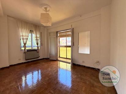 Living room of Flat for sale in Valladolid Capital  with Heating