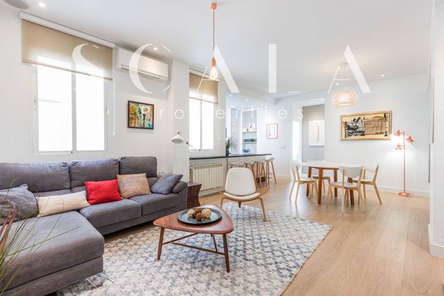 Piso en Alquiler en Nuñez de Arce en Cortes - Huertas