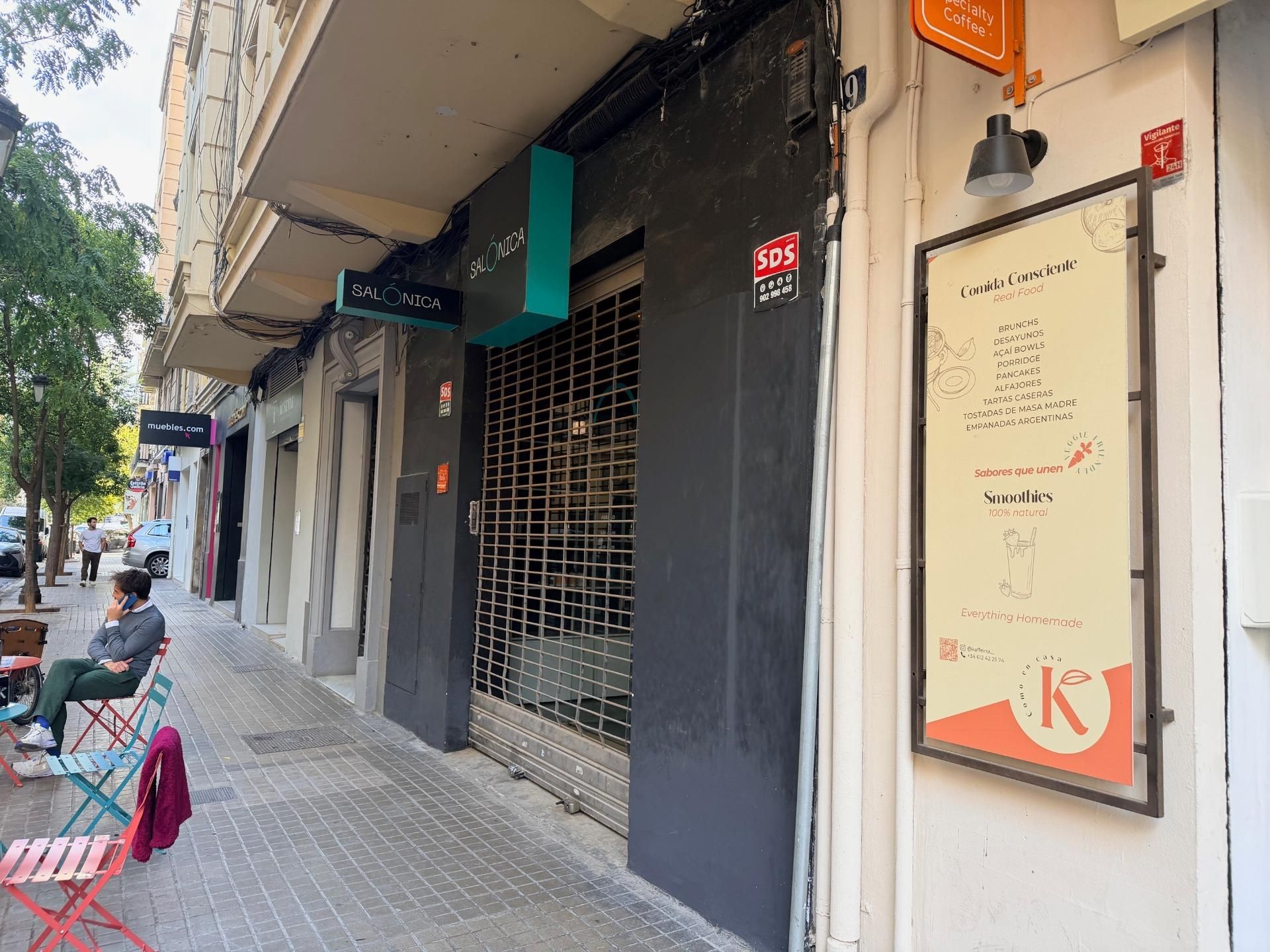 Premises to rent in  Valencia Capital  with Air Conditioner