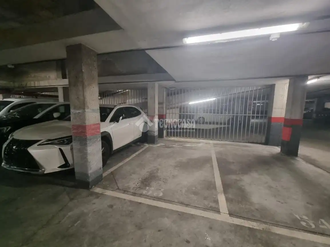 Parking de Garaje en venta en Madrid