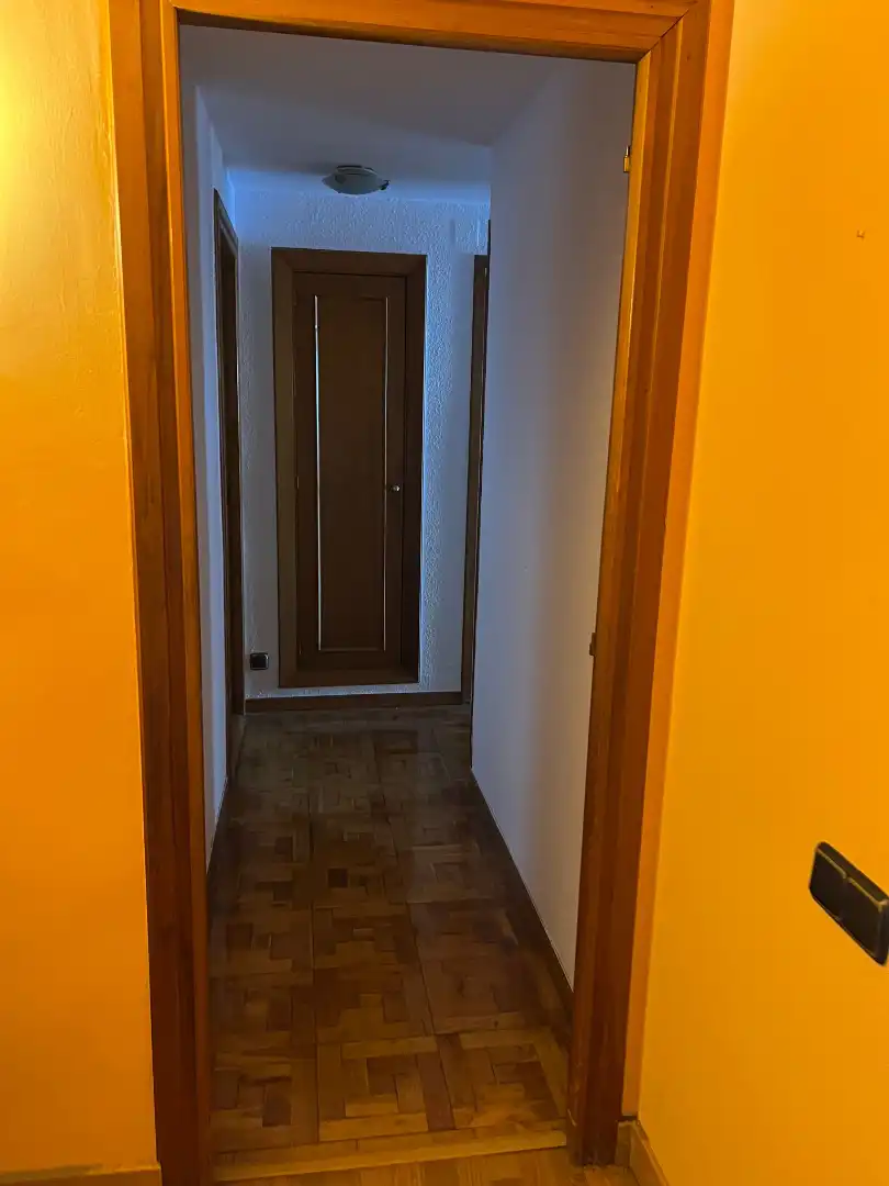 Piso en venta en Oviedo  con Calefacción, Parquet y Terraza