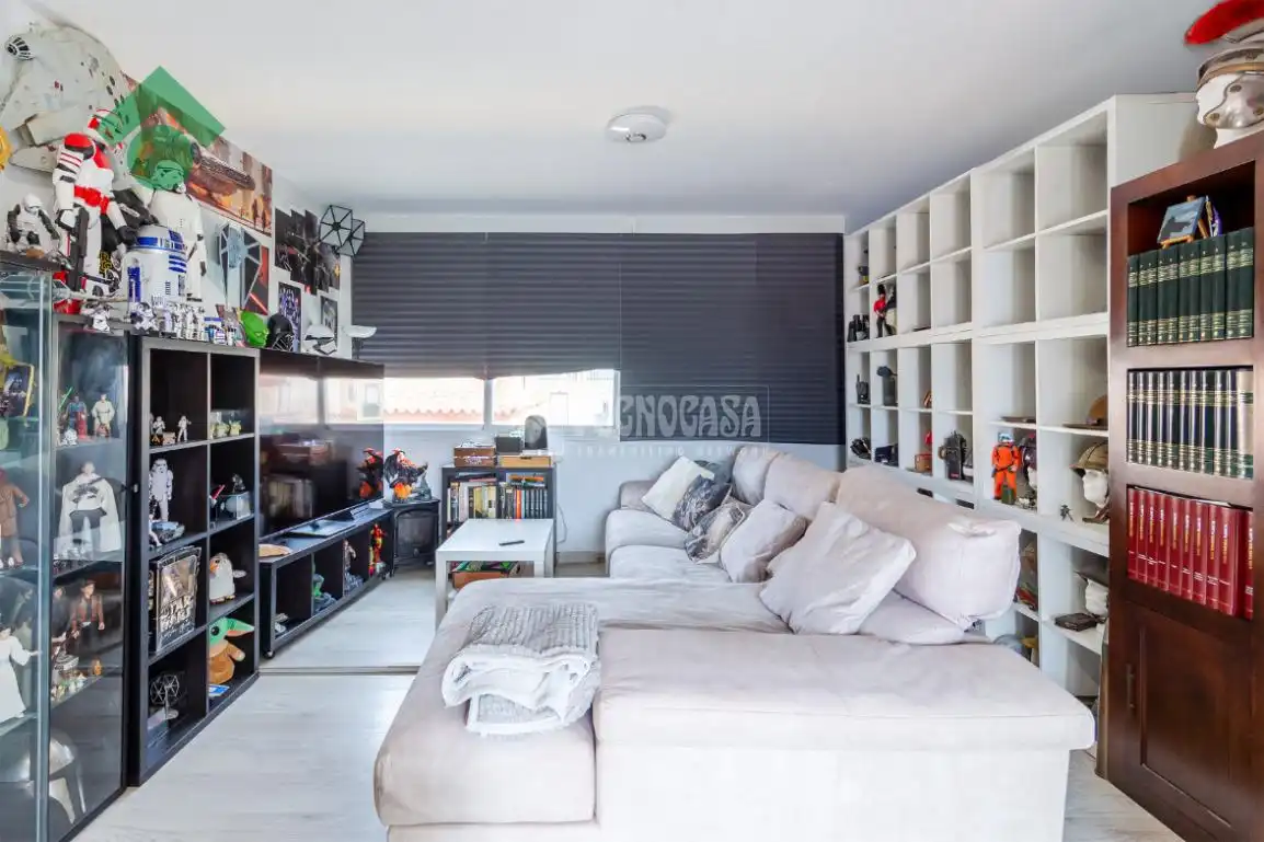 Sala d'estar de Casa adosada en venda en Vélez-Málaga amb Aire condicionat, Terrassa i Piscina comunitària