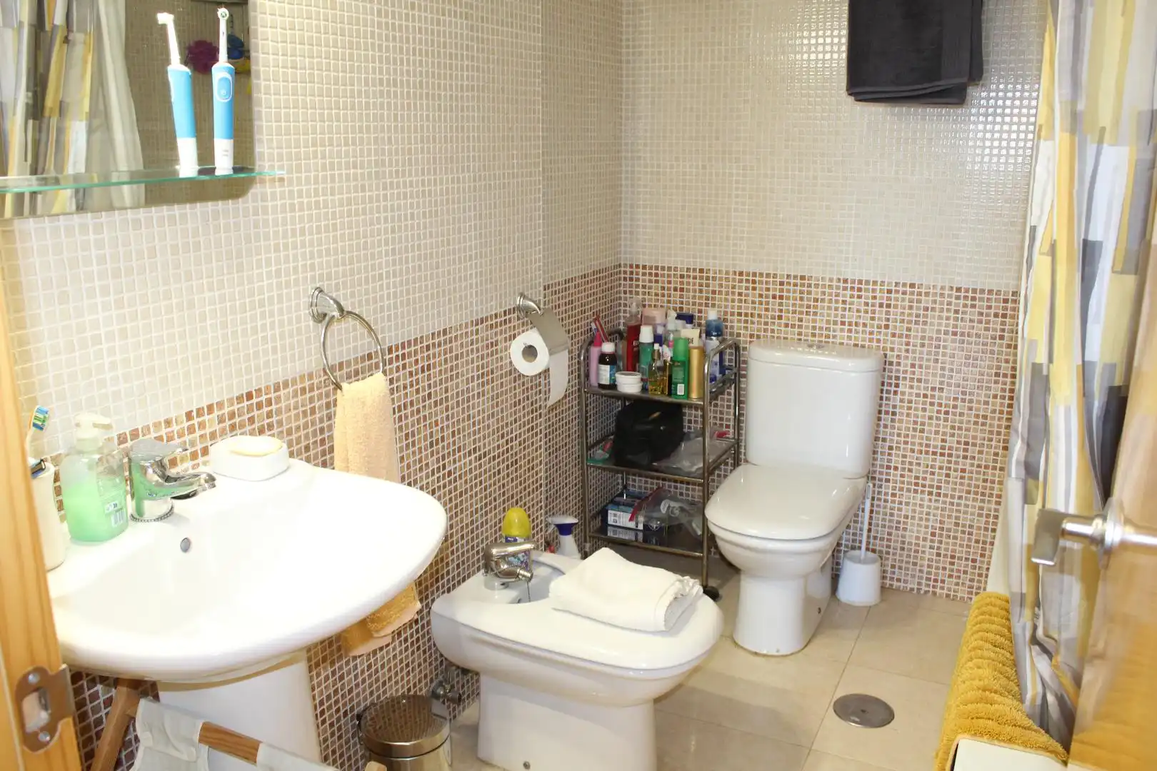 Bany de Apartament en venda en Vícar amb Aire condicionat, Jardí privat i Terrassa
