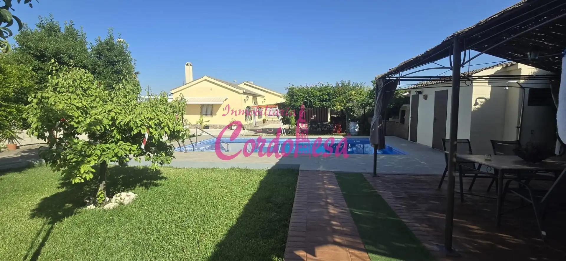 Villa mit Pool zum Verkauf in La Carlota, imagen 4
