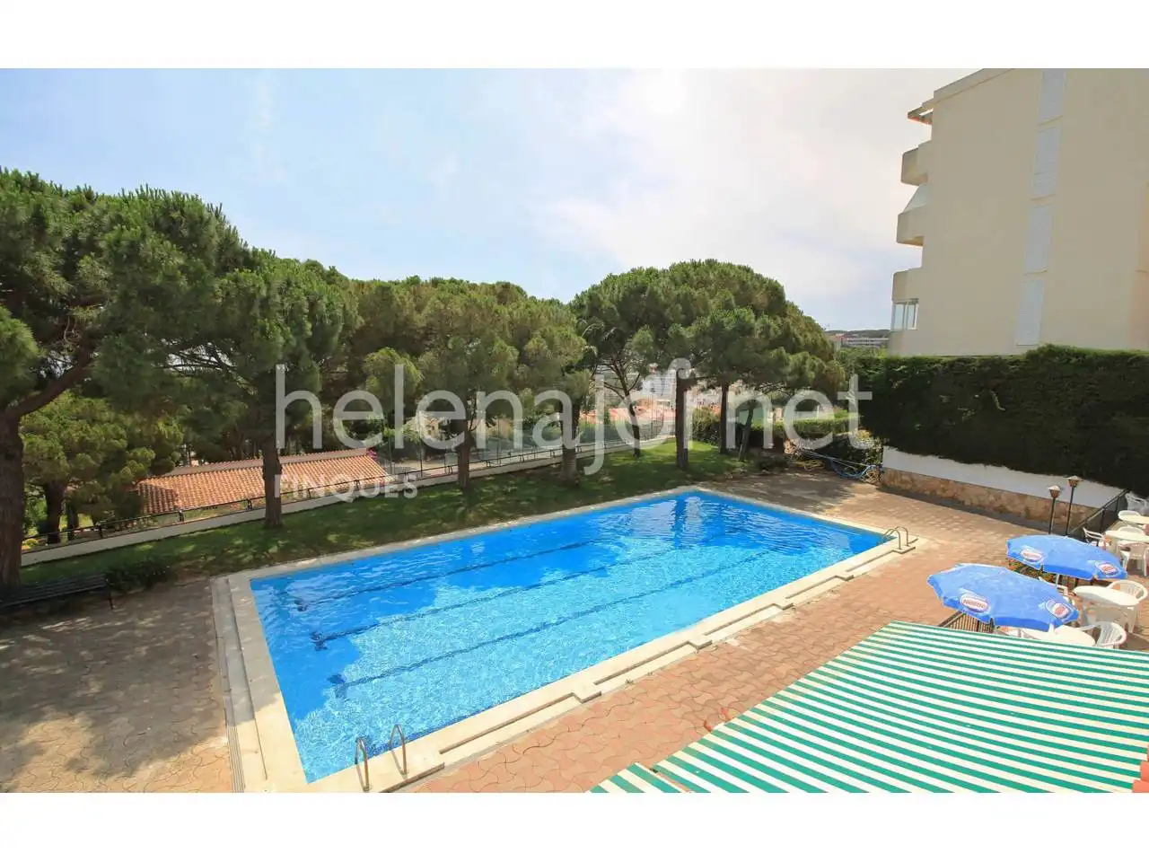 Piscina de Pis en venda en Sant Feliu de Guíxols amb Aire condicionat, Calefacció i Terrassa