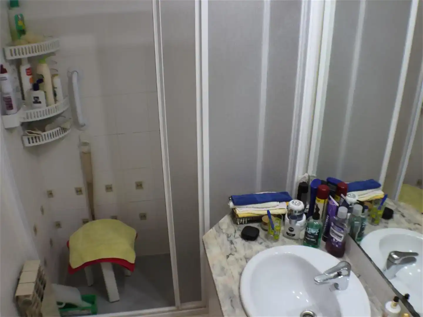 Bathroom of Flat for sale in El Vendrell  with Swimming Pool and Balcony