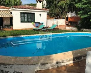 Swimming pool of Building for sale in La Matanza de Acentejo