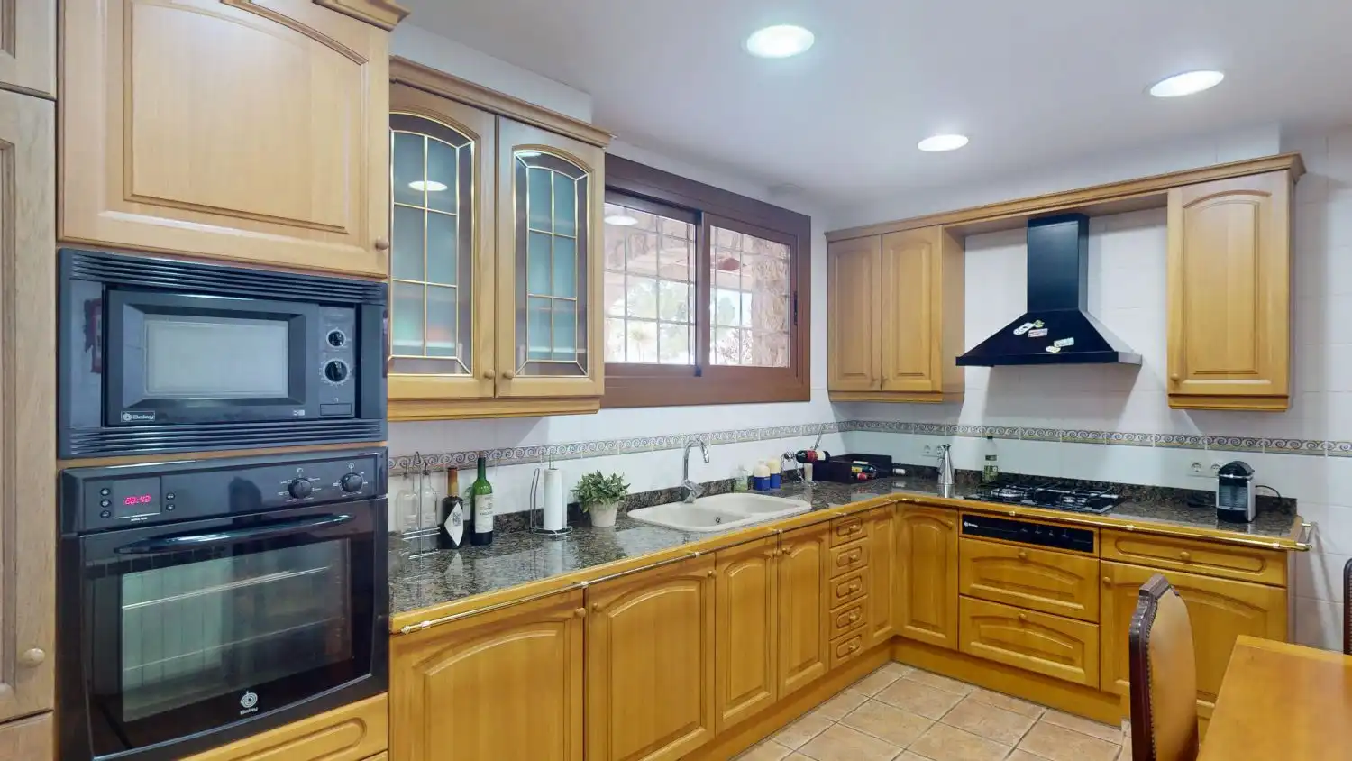 Cocina de Casa o chalet en venta en La Granada con Aire acondicionado, Calefacción y Terraza