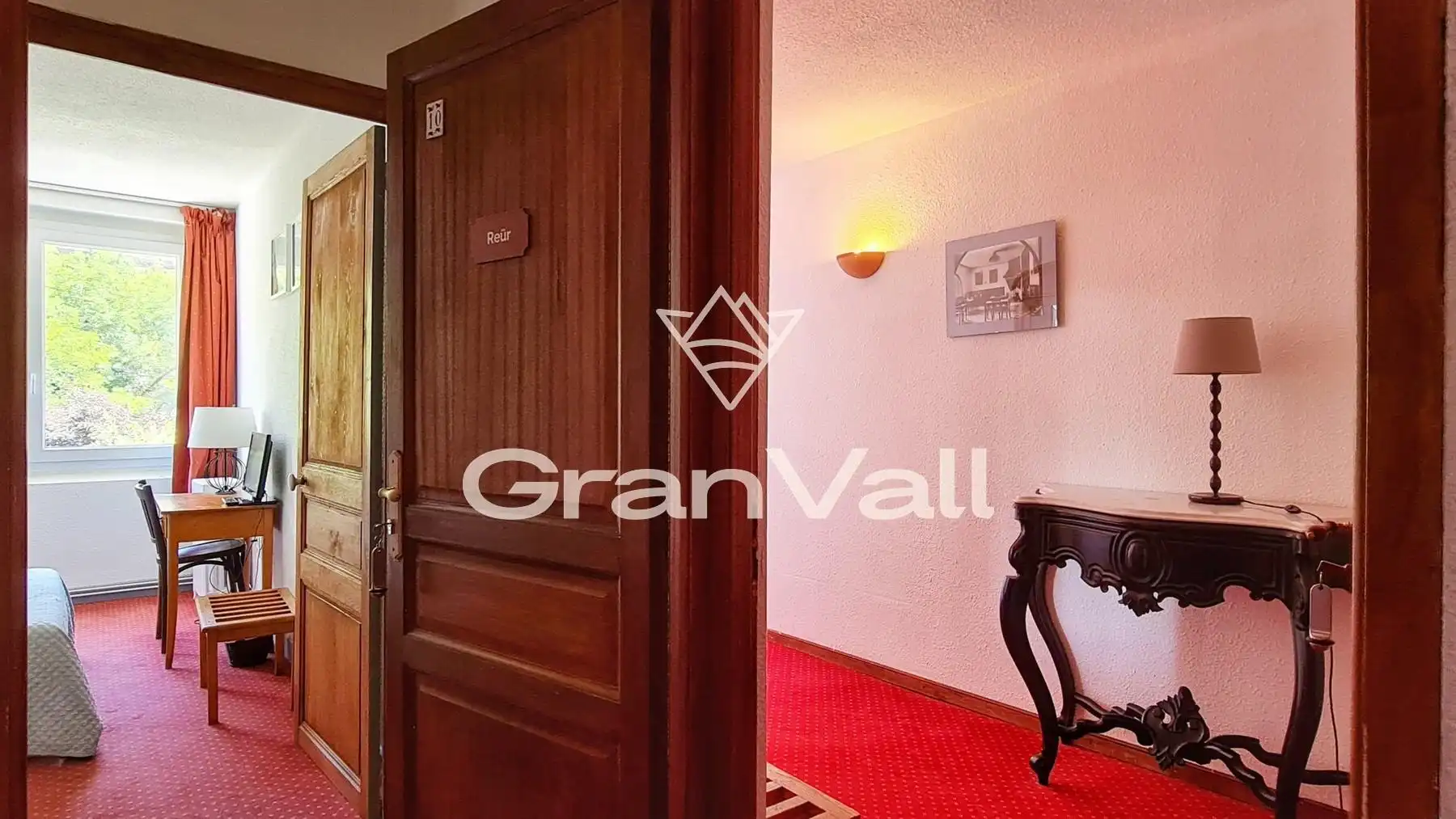 Edificio en venta en Latour - de - Carol