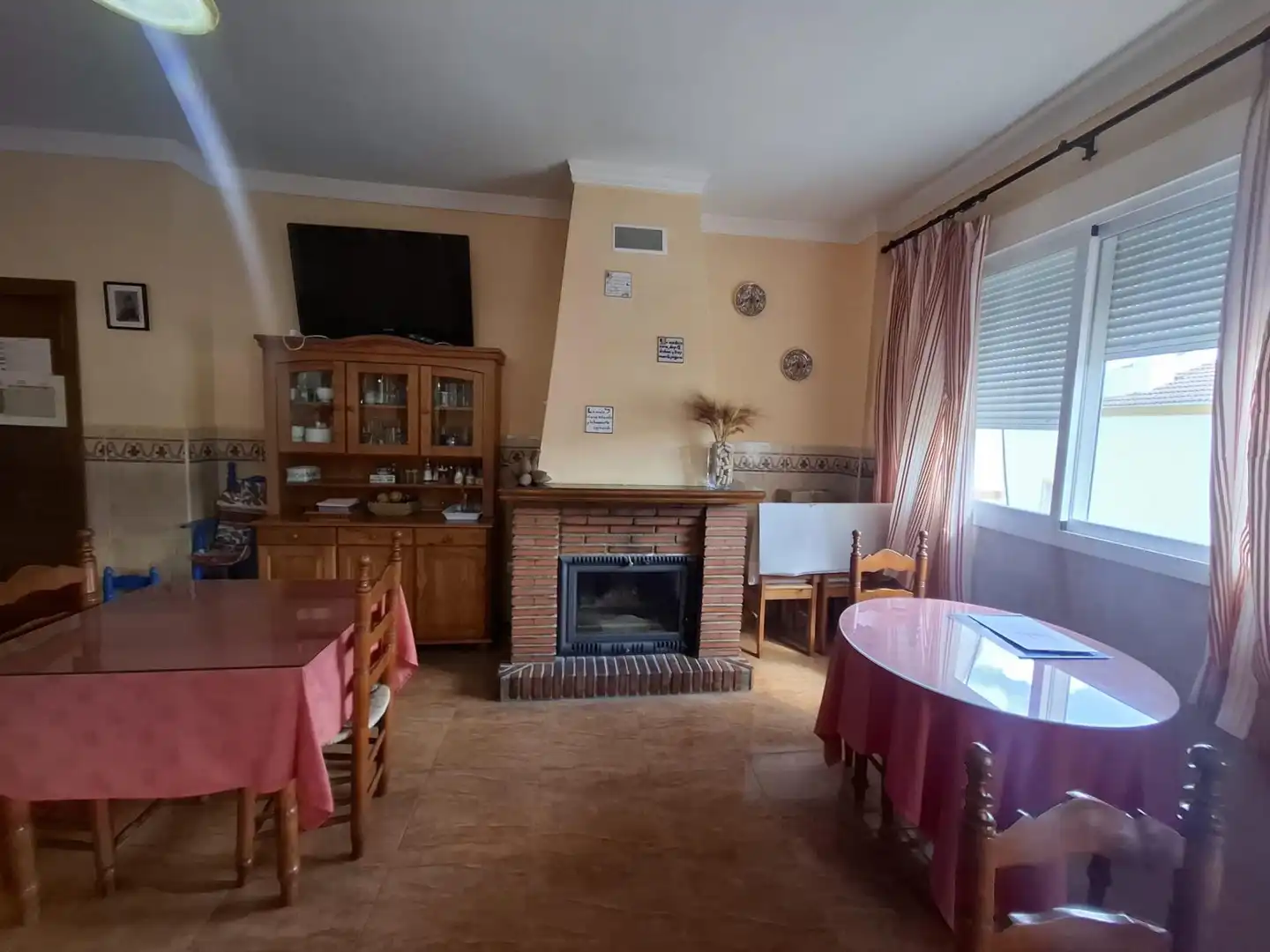 Comedor de Edificio en venta en Tolox