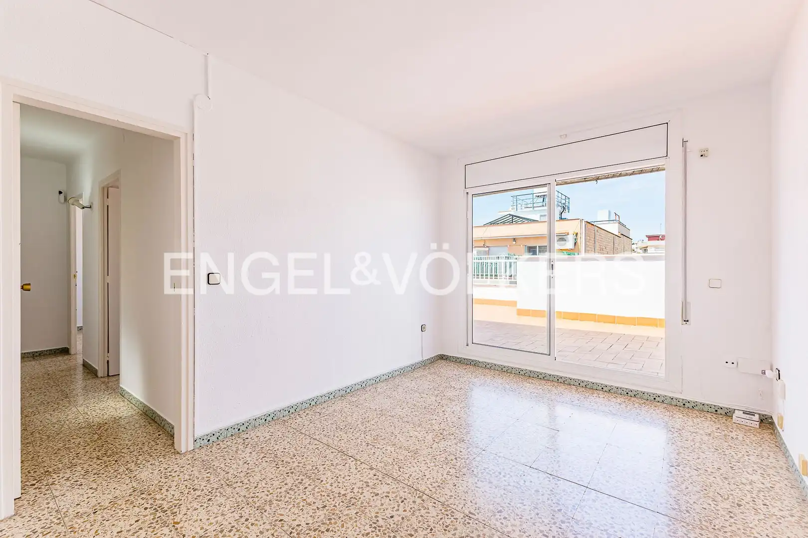 Sala de estar de Piso en venta en Sant Boi de Llobregat con Calefacción, Terraza y Balcón