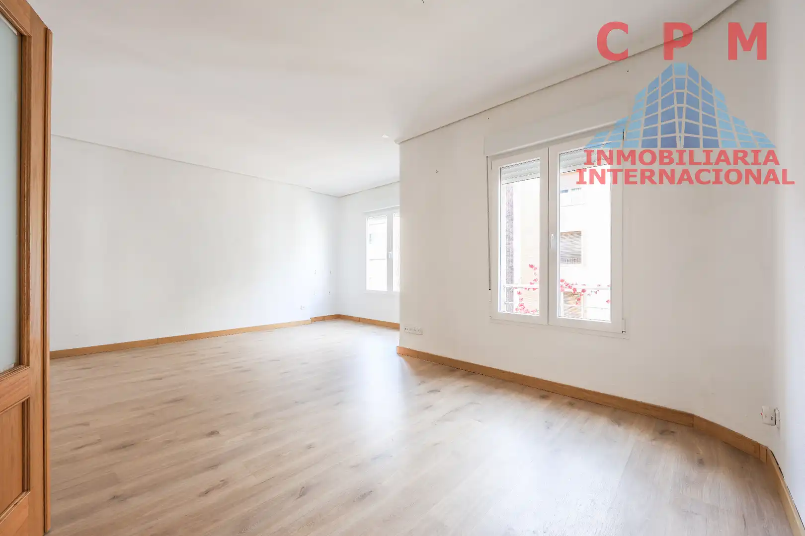 Piso de alquiler en Castellana