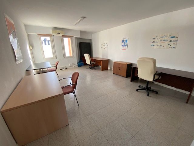 Oficina de lloguer en Alicante / Alacant amb Aire condicionat, Calefacció i Moblat