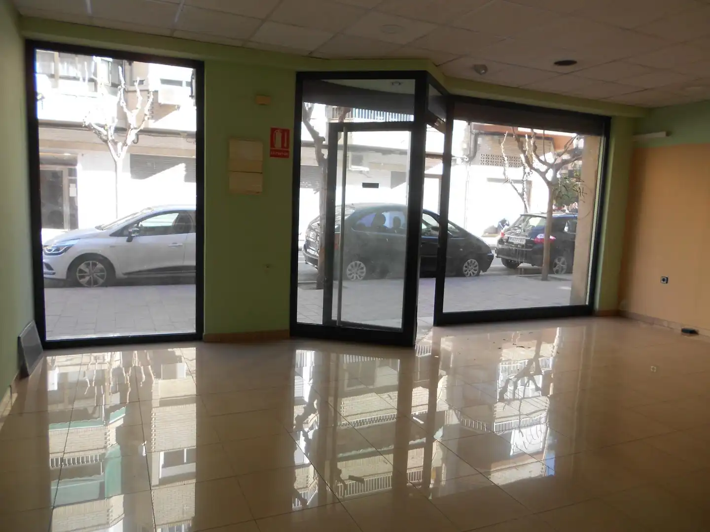 Local comercial en venda a Sur