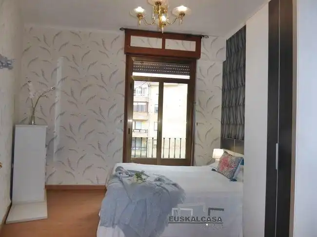 Bedroom of Flat for sale in Bilbao   with Heating and Terrace