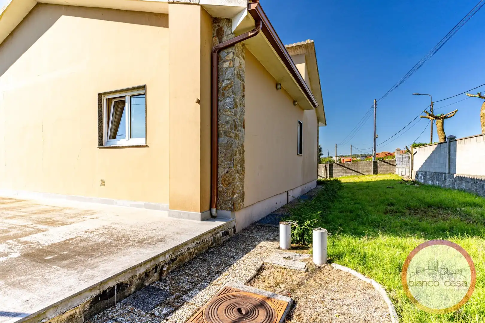 Casa amb terrassa en venda a Carballo, imagen 59