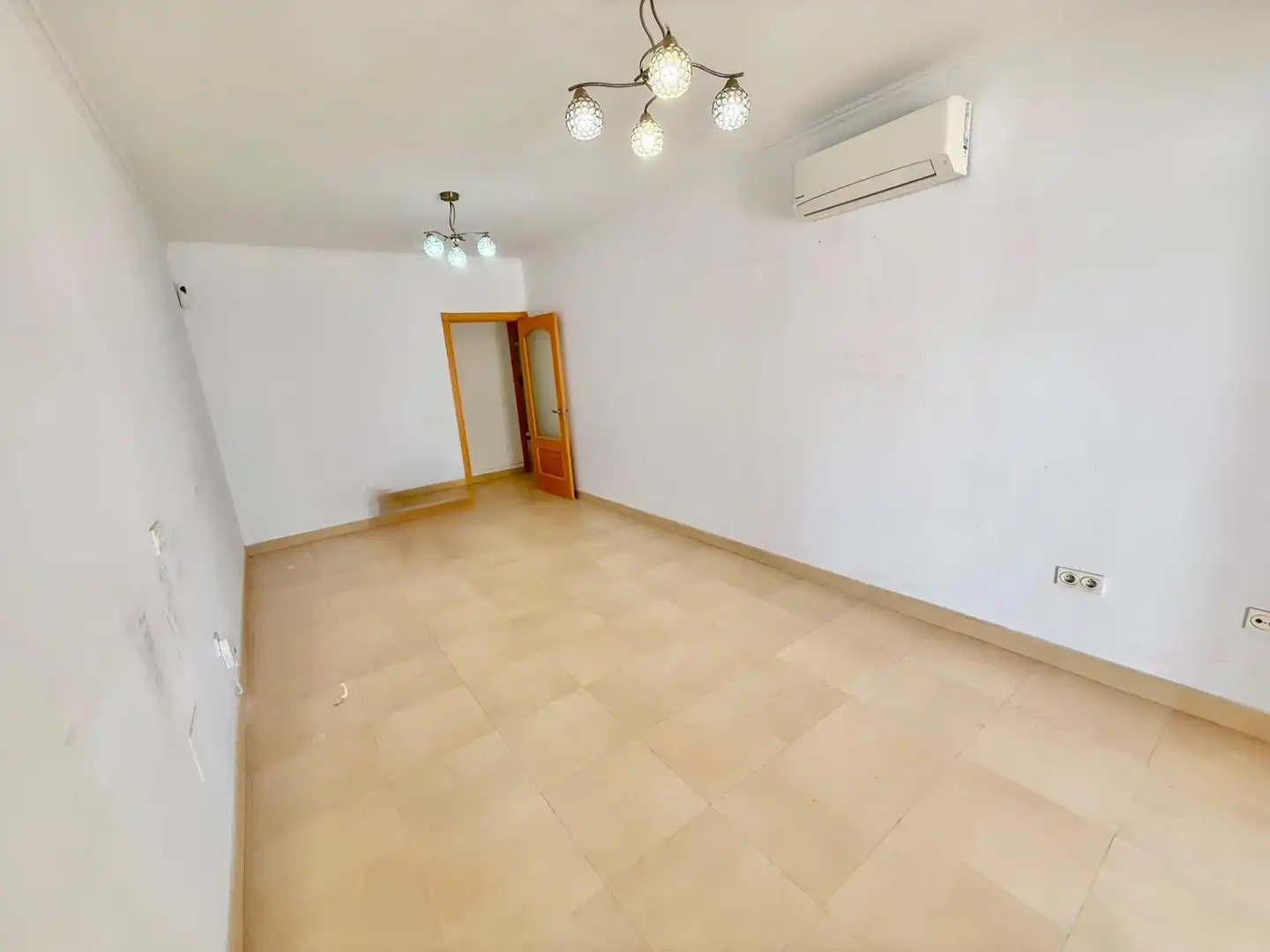 Flat with lift for sale in Urbanizacion Urbanización Baviera Golf, imagen 3