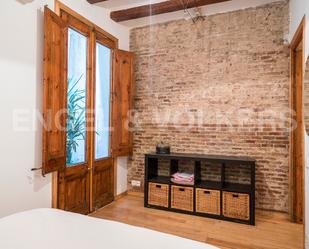 Dormitori de Apartament de lloguer en  Barcelona Capital amb Aire condicionat, Calefacció i Parquet