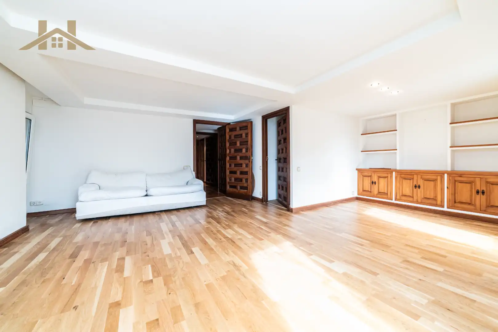 Flat for sale in San Lorenzo de El Escorial  with Balcony
