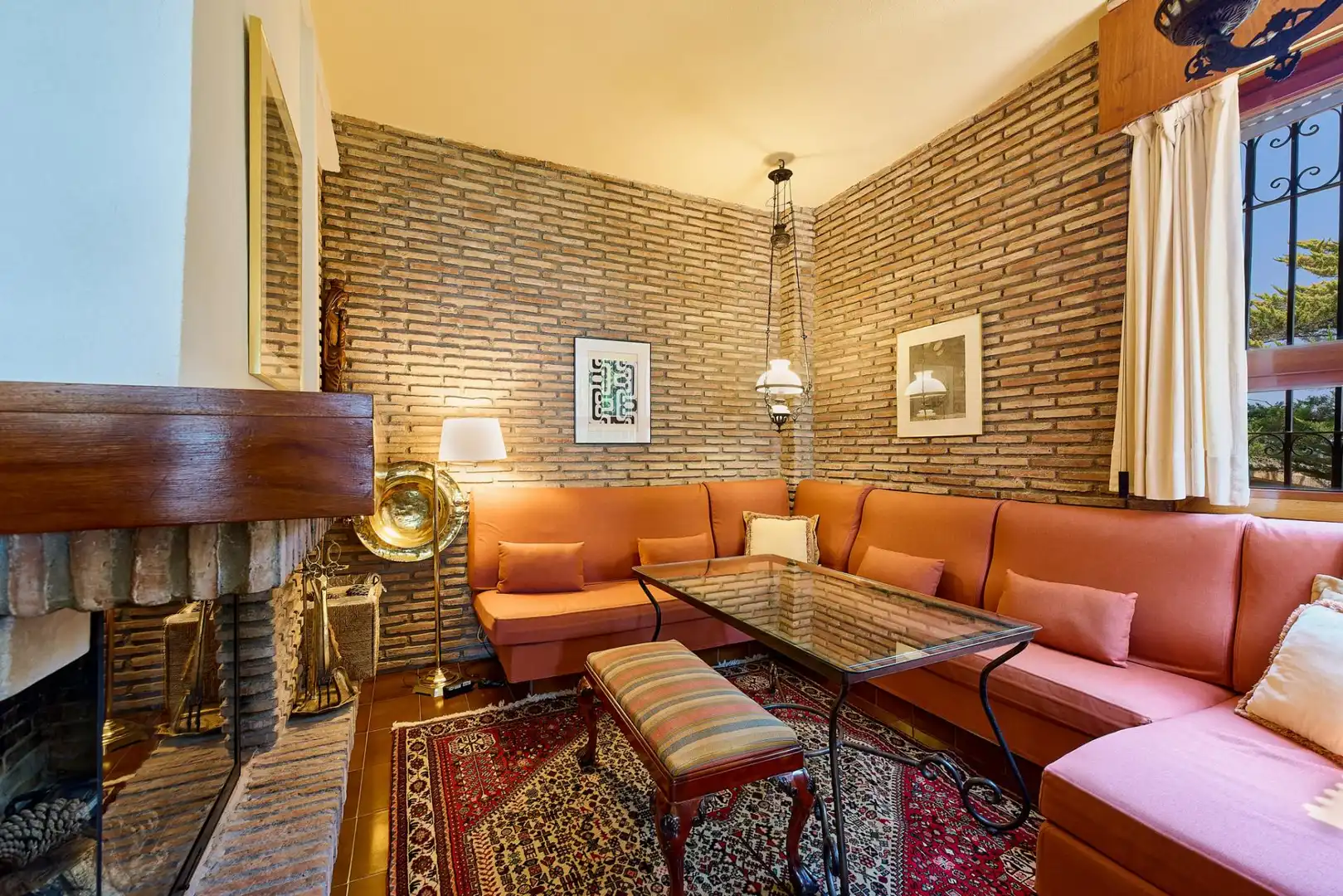 Sala d'estar de Casa o xalet de lloguer en Málaga amb Aire condicionat, Calefacció i Jardí privat
