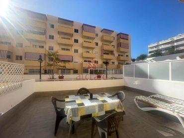 Erdgeschosswohnung mit Aufzug zum Verkauf in Juan Carlos I 39