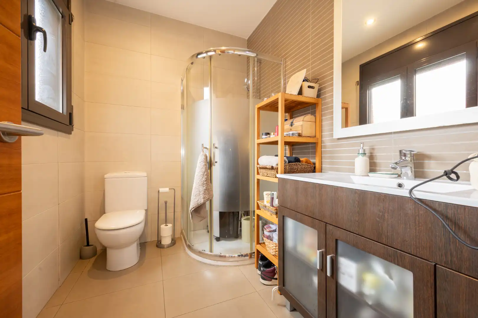 Baño de Casa adosada en venta en Folgueroles con Calefacción, Jardín privado y Parquet