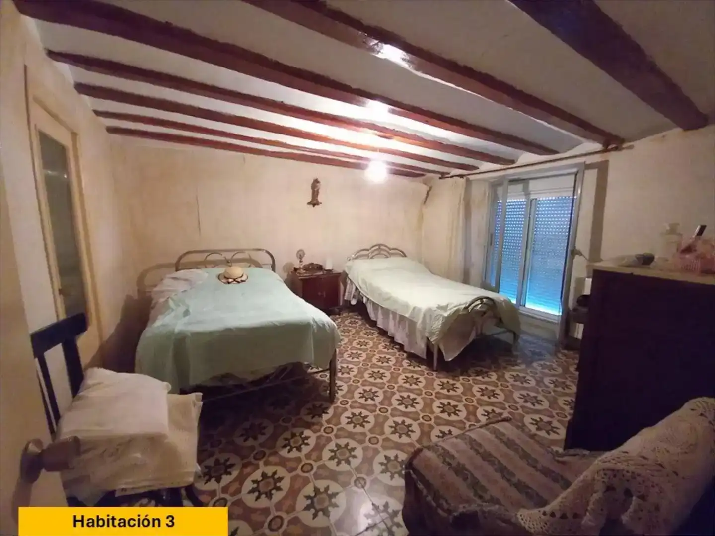 Casa adosada en venda en Noviercas amb Moblat i Balcó