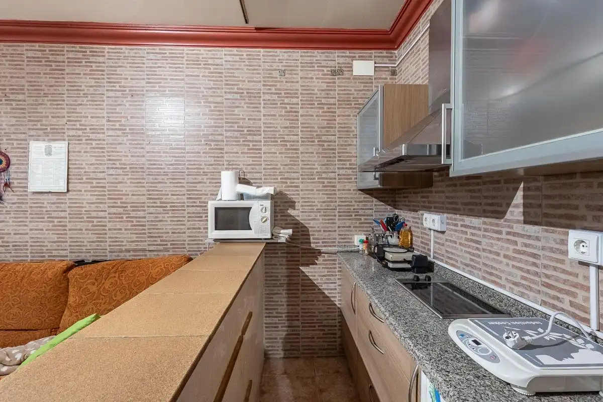 Kitchen of Houses for sale in Granada  with Air Conditioner, Heating and Terrace