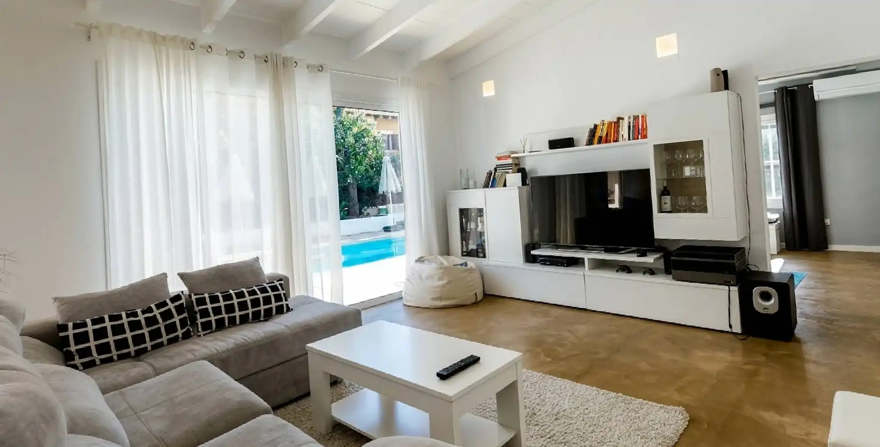 Casa con piscina en venta en Port Nou - Port Verd  - Port Vell, imagen 4