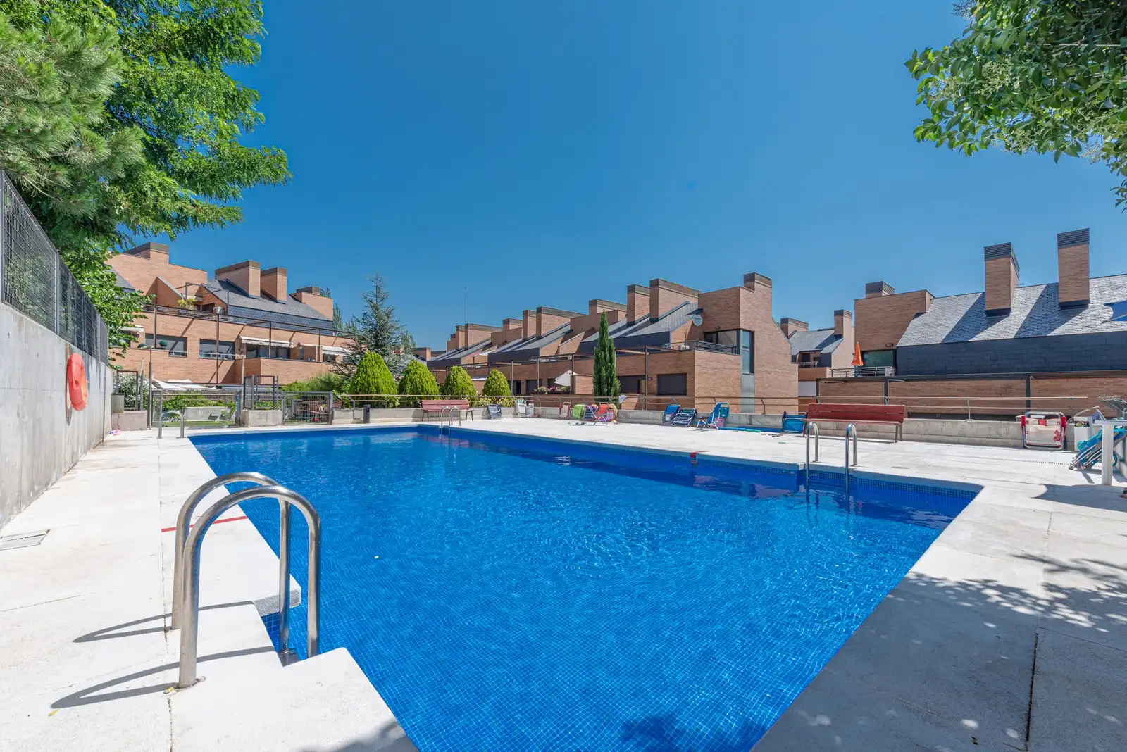 Swimming pool of Flat for sale in Torrelodones  with Storage room