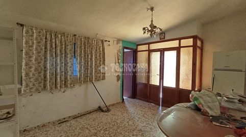 Foto 2 de Casa adosada en venta en La Carolina, Jaén