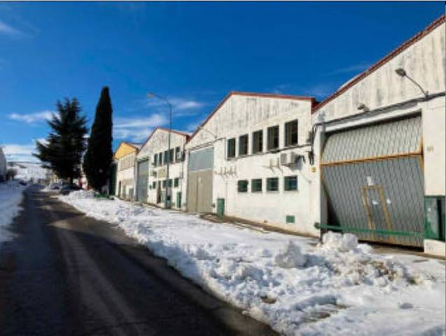 Nave industrial en Alquiler en C/ Soria en Ajalvir