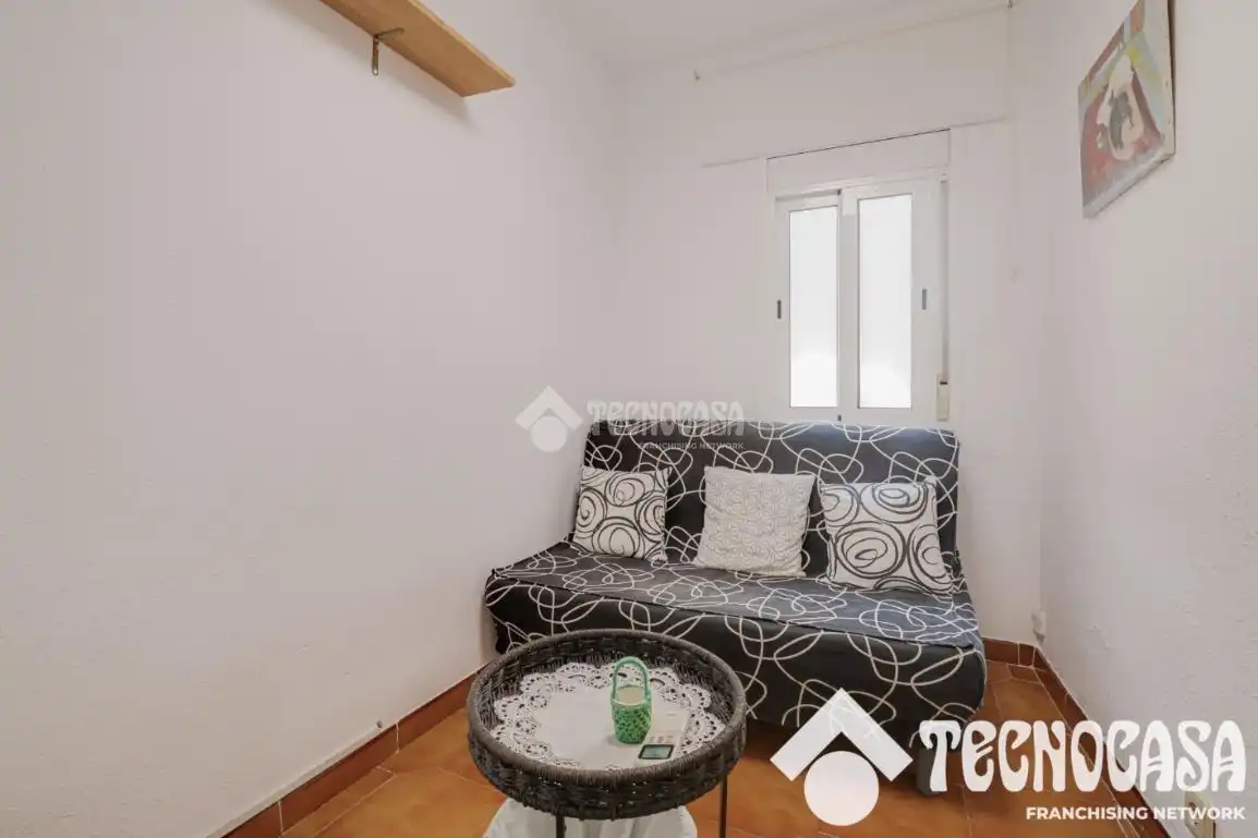 Bedroom of Flat for sale in Santa Coloma de Gramenet  with Air Conditioner and Furnished