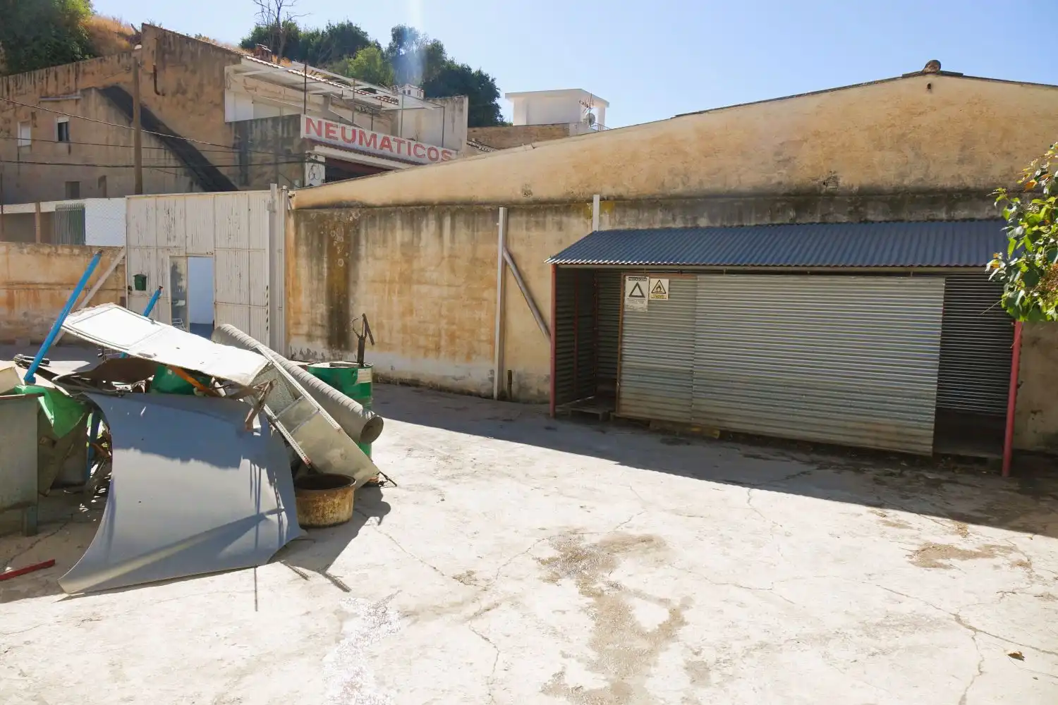 Außenansicht von Fabrik Grundstücke zum Verkauf in Órgiva, Granada