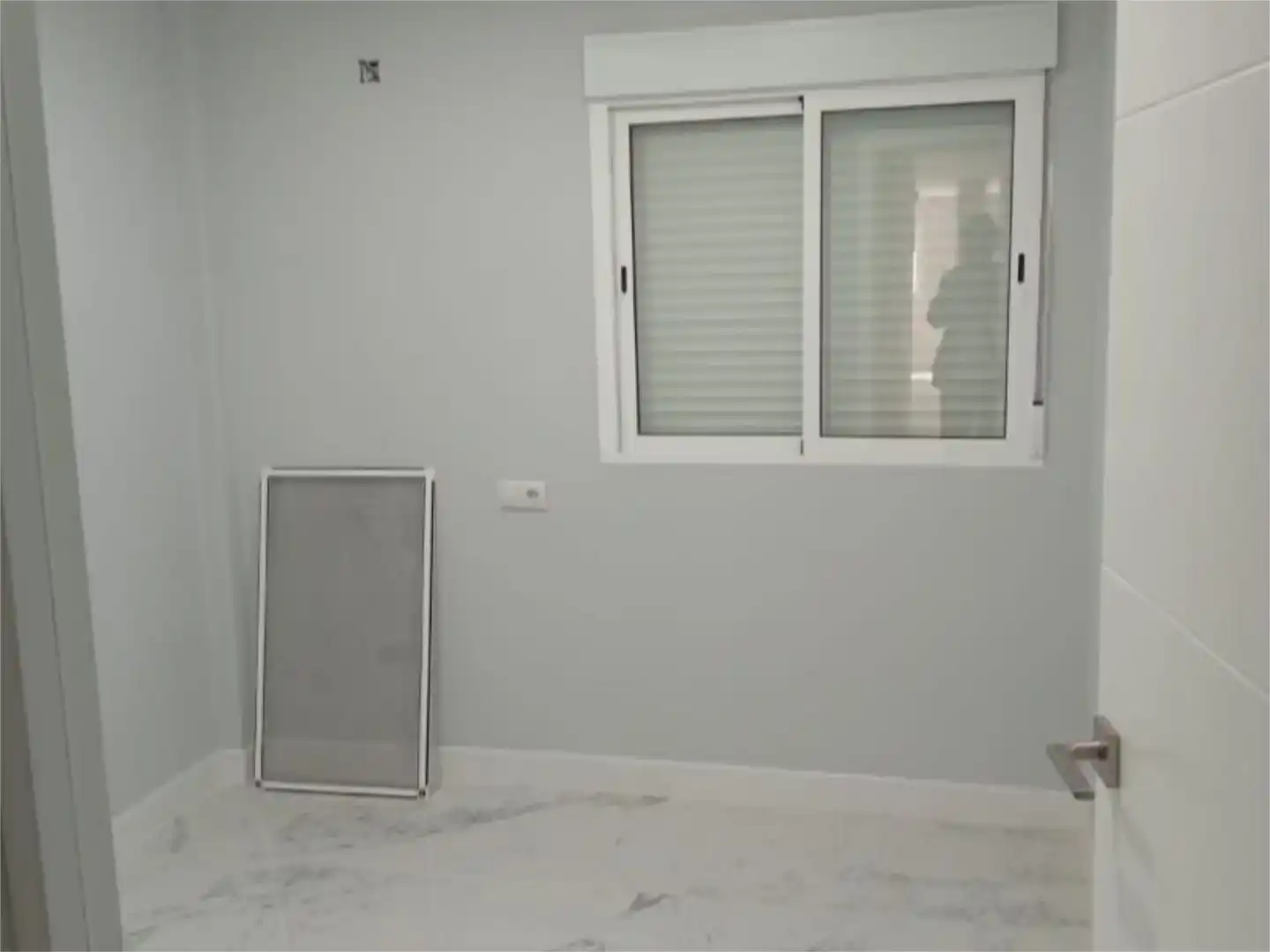 Dormitori de Pis en venda en Lucena amb Aire condicionat i Balcó