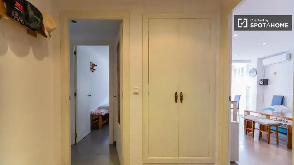 Room in Ciutat Fallera