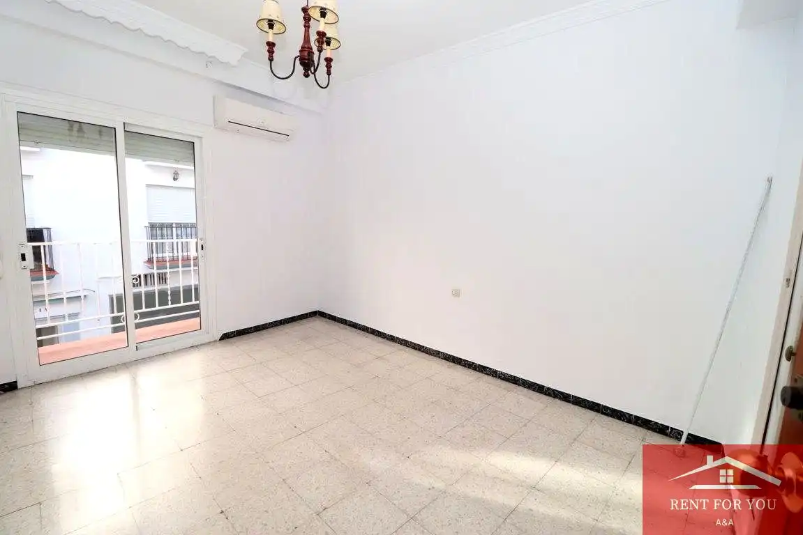 Habitación de Planta baja en venta en Alhaurín El Grande con Aire acondicionado y Trastero