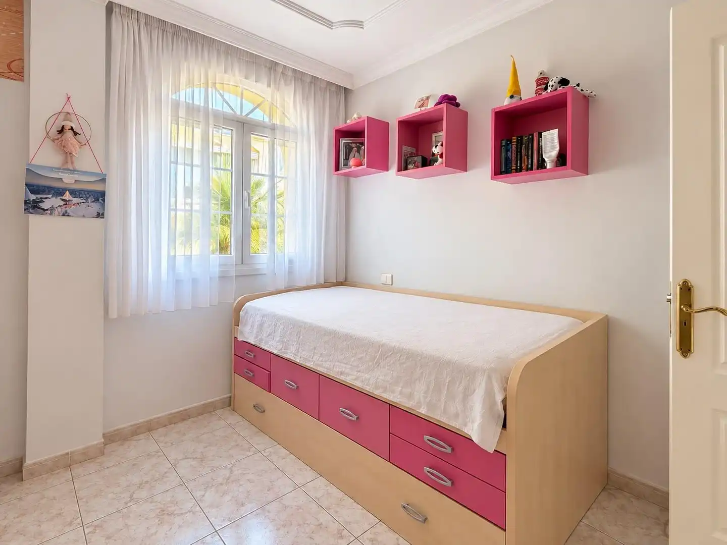 Villa mit Pool zum Verkauf in Calle Calle Montserrat Caballé, imagen 21