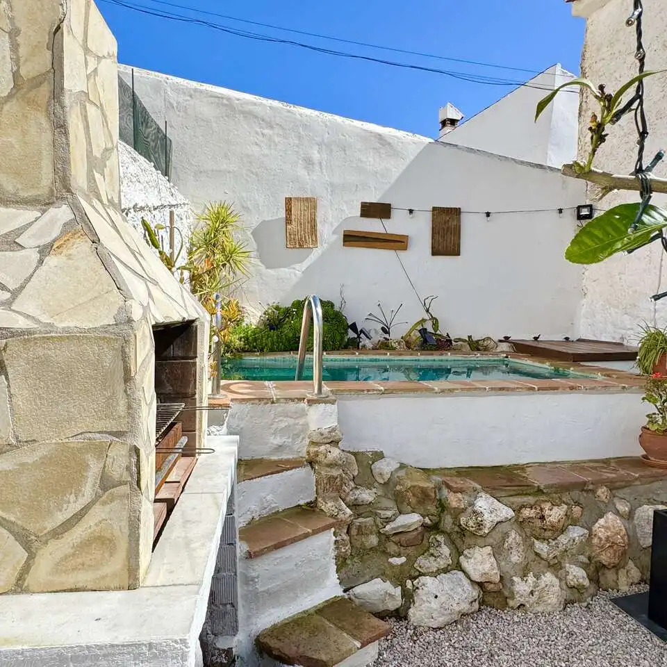 House with pool for sale in La Muela, imagen 11