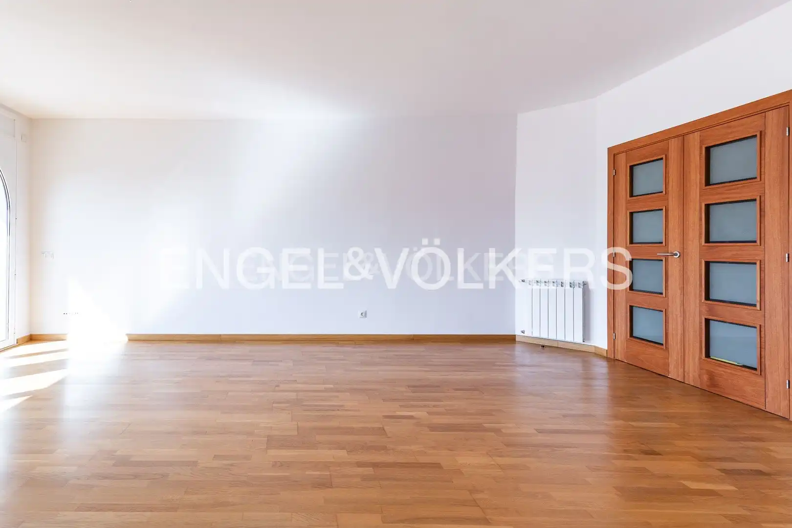 Sala d'estar de Àtic en venda en Sant Quirze del Vallès amb Calefacció, Parquet i Terrassa