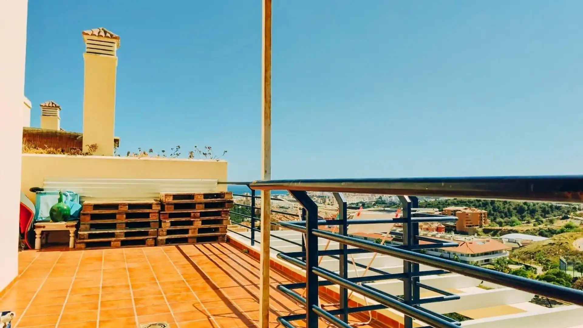 Terraza de Casa adosada en venta en Fuengirola con Aire acondicionado, Jardín privado y Terraza