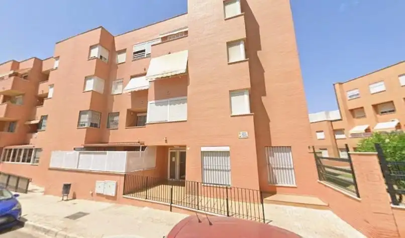 Vista exterior de Piso en venta en Camas con Jardín privado, Terraza y Balcón